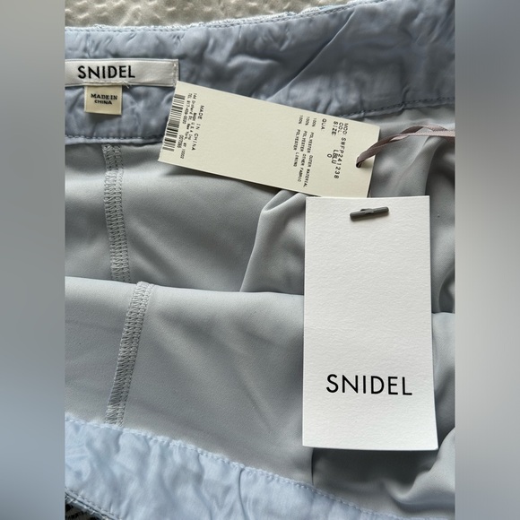 SALE‼️ ONLY TODAY‼️ Skirt Size 0 or S New with a tag - Picture 4 of 5